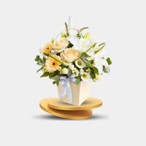 Cream Exquisite Flowers Arrangement-JENNY FLOWERS